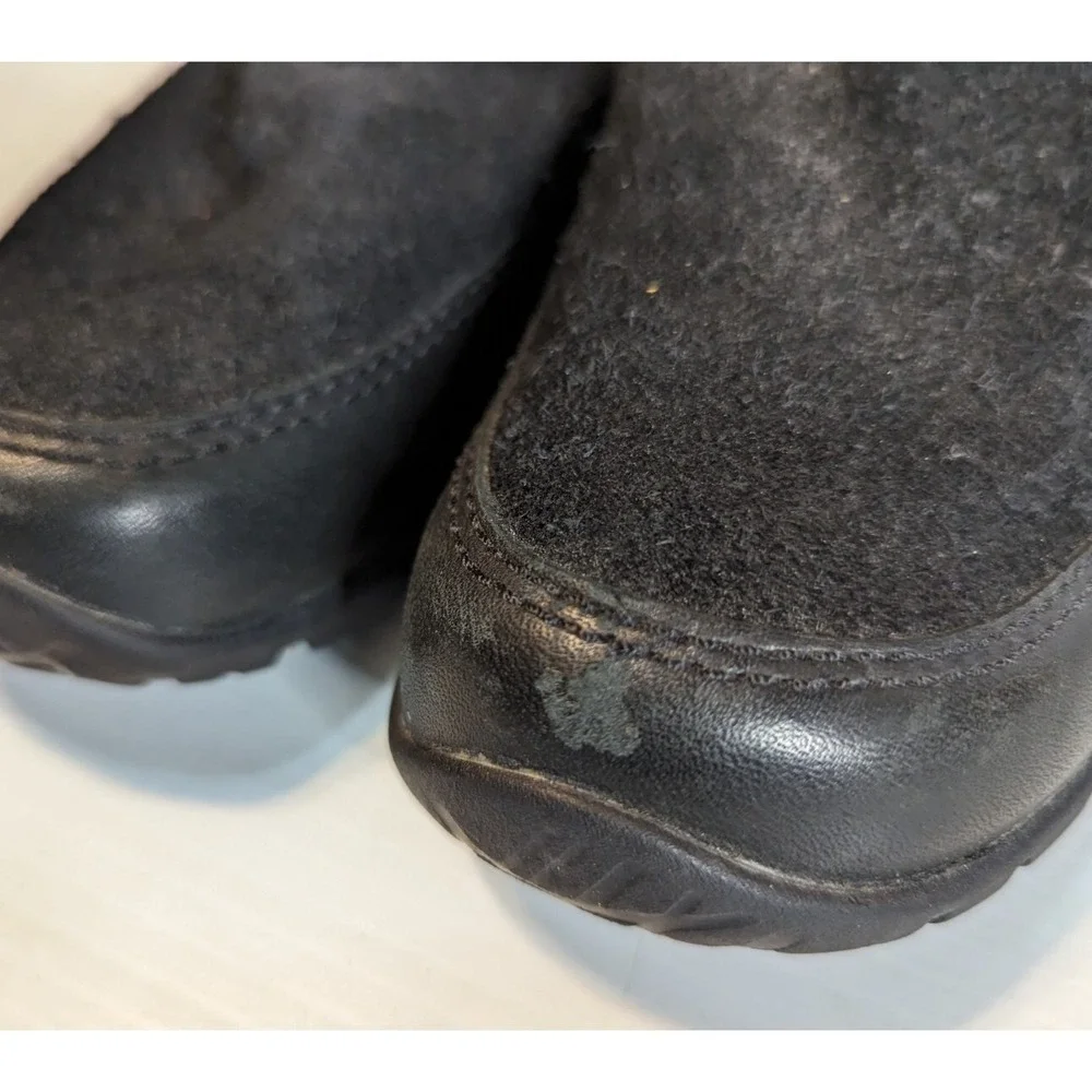 The North Face Black‎ Primaloft Suede Boots Women's Size 6